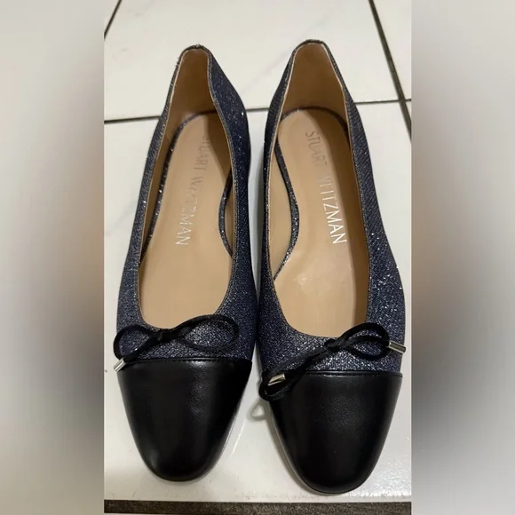 Stuart Weitzman
Sleek Bow Leather-Trimmed Sparkle Mesh Flats/ Size 8/ Like New - Picture 4 of 8